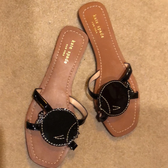 Shoes - Kate spade sandals black patent adorable super comfy